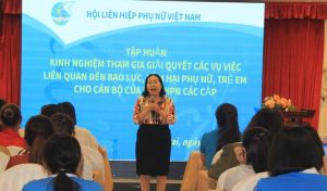 Tuyên truyền, phổ biến, giáo dục pháp luật trong cán bộ, hội viên, phụ nữ