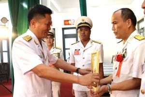 Nỗ lực để thi đua tạo động lực hoàn thành xuất sắc nhiệm vụ