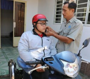 Vượt khiếm khuyết dành huy chương