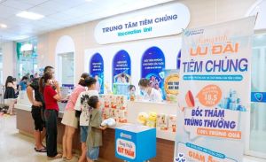 Khai trương Trung tâm tiêm chủng Bệnh viện Đồng Nai - 2