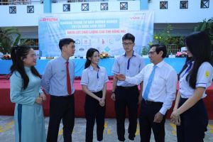 성 인민위원회 부의장 Nguyen  Son Hung: 동나이성에서 기업들의 인력 수요는 매우 크다