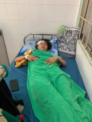 Bạo hành gia đình: Nỗi đau mang tên “con riêng”
