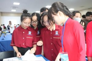 8 trường đại học tham gia Triển lãm du học Trung Quốc 2024