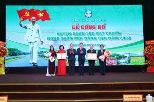 Phó Thủ tướng Trần Lưu Quang dự Lễ công bố huyện Xuân Lộc đạt chuẩn nông thôn mới nâng cao năm 2023