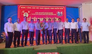 Còn nhiều khó khăn kết nạp chủ doanh nghiệp vào Đảng