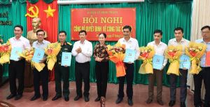 Huyện Nhơn Trạch công bố các Quyết định về công tác cán bộ năm 2024