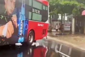 Xác minh nguyên nhân vụ tai nạn giữa xe khách và xe máy trên quốc lộ 20