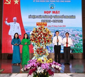 Long Khanh City Determined to Become a Class II Urban Area by 2025