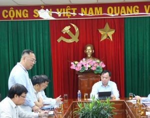 Tháo gỡ vướng mắc mặt bằng các dự án điện cao áp