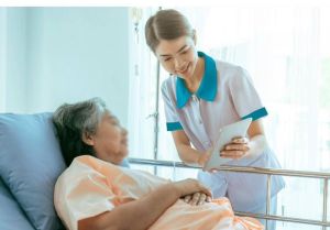 Phẫu thuật cắt u đại tràng góc gan cho cụ bà 82 tuổi