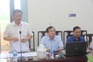 跟统一县商量发展工业-贸易项目