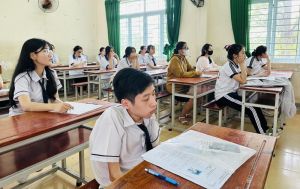 Thí sinh đặc biệt bước vào kỳ thi tốt nghiệp trung học phổ thông