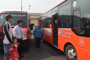 Phát triển mạng lưới xe buýt liên kết vùng