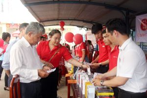 Triển khai tuyên truyền sử dụng ứng dụng i-Speed để nâng cao chất lượng dịch vụ di động 4G