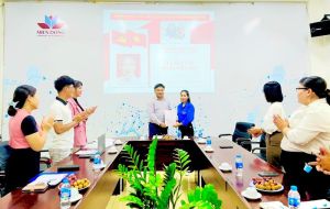 Chi bộ Trường đại học Công nghệ Miền Đông: Quan tâm phát triển đảng viên mới