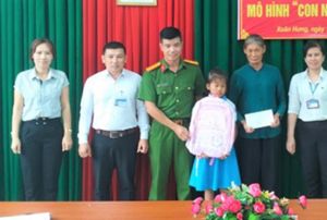 Triển khai mô hình “Con nuôi Công an xã”