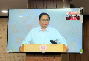 政府总理主持经济外交会议