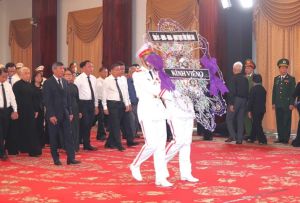 Lãnh đạo tỉnh viếng Tổng Bí thư Nguyễn Phú Trọng