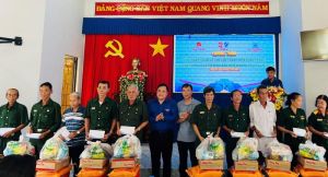 Tuổi trẻ Đồng Nai hướng về cựu thanh niên xung phong, gia đình chính sách, thiếu nhi có hoàn cảnh khó khăn.