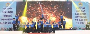 Thiết chế văn hóa nâng cao đời sống tinh thần cho công nhân