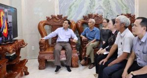 Các tầng lớp Nhân dân bày tỏ tiếc thương Tổng Bí thư Nguyễn Phú Trọng