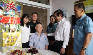 Tiếp tục chăm lo cho người có công