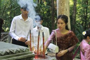 Tạo cơ hội thanh niên, sinh viên Đồng Nai và sinh viên Lào gắn kết