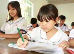 Đồng bào dân tộc thiểu số Trảng Bom tích cực xây dựng địa phương