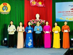 Sôi nổi hội thi tiếng hát cán bộ, đoàn viên, người lao động