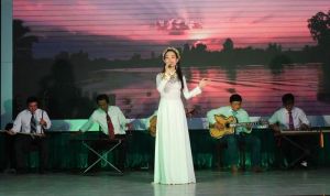 Những lớp học đờn ca tài tử miễn phí