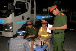 Cương quyết xử lý vi phạm nồng độ cồn