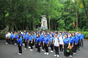 Cơ hội để “hạt giống đỏ” trao đổi kinh nghiệm phấn đấu vào Đảng