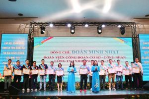 240 cán bộ Công đoàn và công nhân lao động tiêu biểu được tuyên dương, khen thưởng