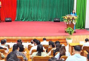 Khai mạc lớp sinh hoạt chính trị hè cho gần 500 cán bộ, giáo viên huyện Nhơn Trạch