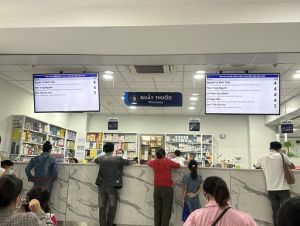 Thực hiện tốt công tác đấu thầu thuốc, vật tư y tế