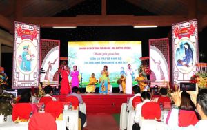 Công nhân Đồng Nai đam mê tài tử và cải lương Nam bộ