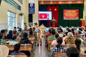 Đẩy mạnh tuyên truyền giao thông về khu dân cư