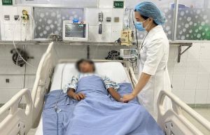 2 bệnh viện hợp sức cứu sống bé trai bị sét đánh nghiêm trọng