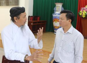 Tạo điều kiện cho các tôn giáo hoạt động đúng quy định pháp luật và hiến chương giáo hội