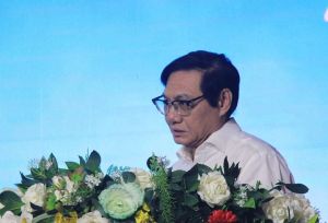 Để trẻ mồ côi có cơ hội viết tiếp ước mơ