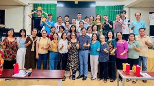 Nhiều người được học tiếng Anh miễn phí