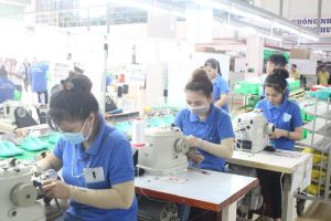 各企业需要应聘近70千个劳动者