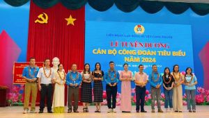 Long Thành tuyên dương, khen thưởng cán bộ Công đoàn tiêu biểu