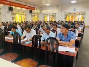 Bồi dưỡng lý luận chính trị và nghiệp vụ cho cán bộ Mặt trận cơ sở, năm 2024