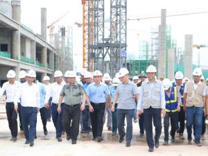 Thủ tướng Phạm Minh Chính kiểm tra tiến độ 2 dự án trọng điểm quốc gia