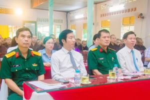 Gần 200 chức sắc, chức việc tham gia bồi dưỡng kiến thức quốc phòng và an ninh