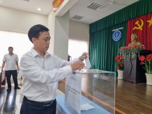 Ngành y tế Đồng Nai chung tay ủng hộ đồng bào bị bão lũ