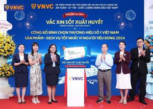 Việt Nam bắt đầu triển khai tiêm vaccine phòng sốt xuất huyết