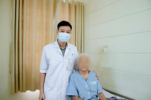 Bệnh viện Hoàn Mỹ ITO Đồng Nai phẫu thuật nội soi ngược dòng tán nhiều sỏi trong niệu quản bệnh nhân