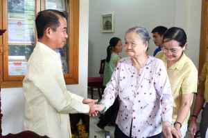 Luôn quan tâm đến công tác Đền ơn đáp nghĩa